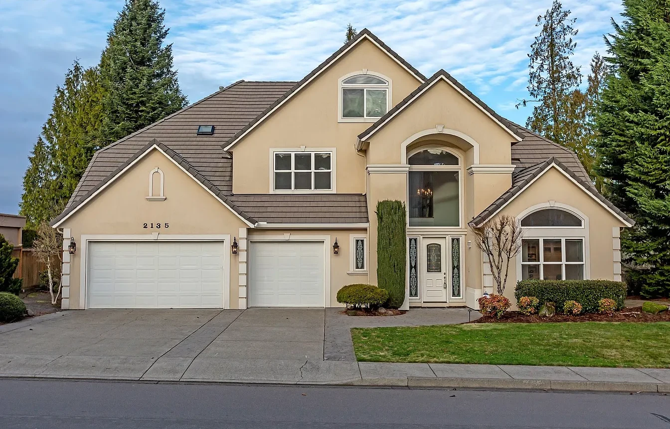 2135 NW Lacamas Dr, Camas
